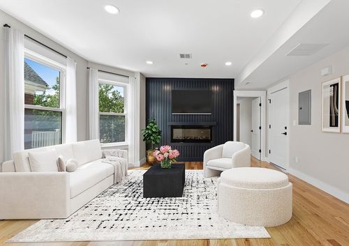apt-2-57 Packard Ave, Somerville, MA, 02144-1656 | Card Image