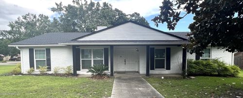 114 Driftwood Dr, Long Beach, MS, 39560-5811 | Card Image