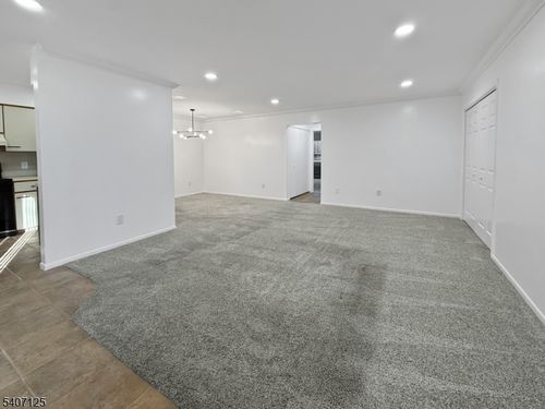 e1-680 Union Ave, Belleville, NJ, 07109-2326 | Card Image