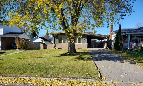 1002 Albany Crt, Peterborough, ON, K9J1J2 | Card Image