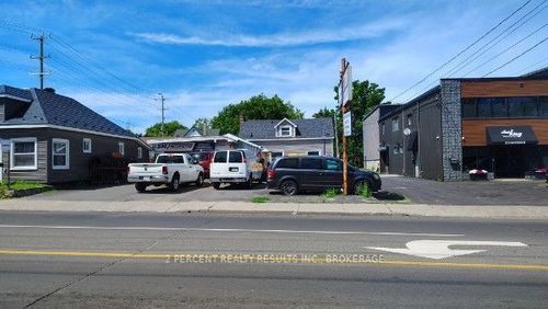 225 Concession St, Kingston, ON, K7K2B6 | Card Image