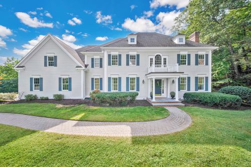 99 Bridgewater Dr, Avon, CT, 06001-4400 | Card Image