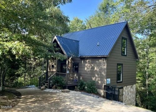 1712 Quail Hollow Way, Sevierville, TN, 37876-5004 | Card Image