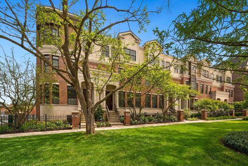 865 Laurel Ave, Highland Park, IL, 60035-3526 | Card Image