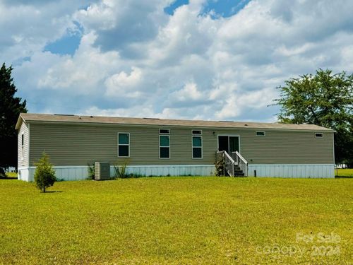 4137 Albert Ln, Wallace, SC, 29596-9049 | Card Image