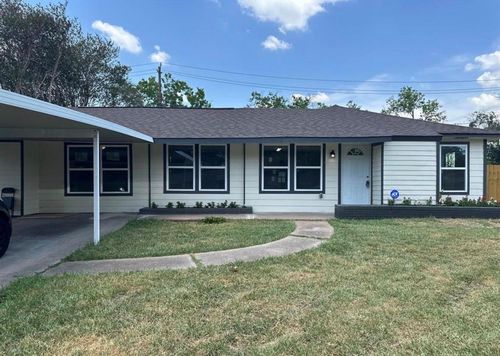 6059 Doulton Dr, Houston, TX, 77033-1309 | Card Image