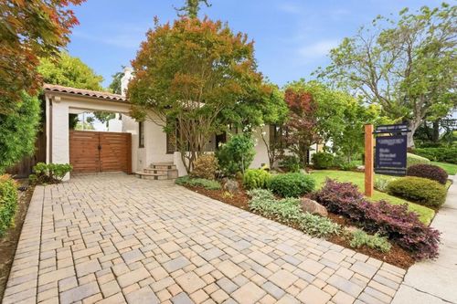 1022 Walnut St, San Carlos, CA, 94070 | Card Image