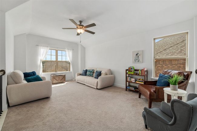 6605 Apache Plum Ln, House other with 4 bedrooms, 3 bathrooms and 6 parking in Spicewood TX | Image 22