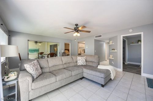 7564-3036 Kings Lake Blvd, NAPLES, FL, 34112-3613 | Card Image