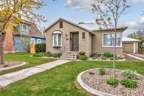 838 Sw 2nd St, Ontario, OR, 97914-3522 | Card Image