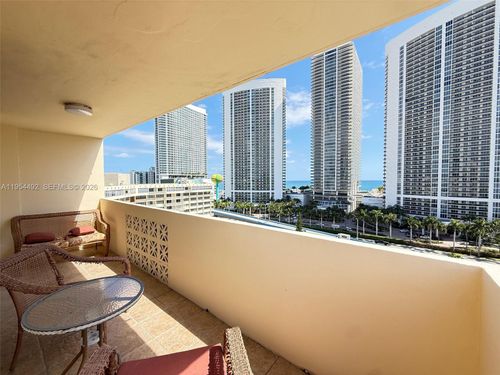 apt-1402-1833 S Ocean Dr, Hallandale Beach, FL, 33009-4965 | Card Image