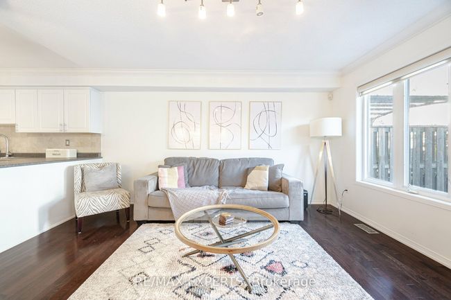 29 Delight Way, House attached with 3 bedrooms, 3 bathrooms and 1 parking in Whitby ON | Image 15