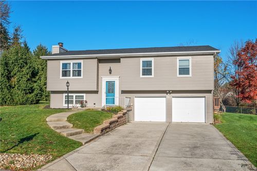 117 Persimmon Pl, Cranberry Township, PA, 16066-6383 | Card Image
