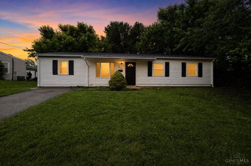 9670 Loralinda Dr, Cincinnati, OH, 45251-2131 | Card Image