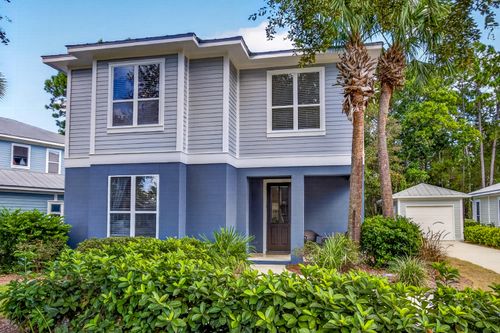 2046 Crystal Lake Dr, Miramar Beach, FL, 32550-7878 | Card Image
