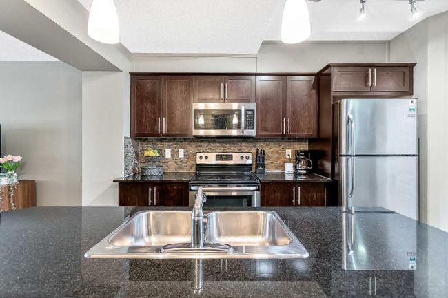 127 New Brighton Villas Se, Home with 2 bedrooms, 2 bathrooms and 2 parking in Calgary AB | Image 11