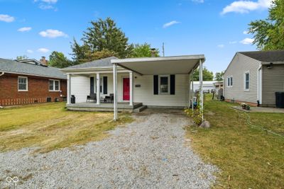 216 E Carlisle Street, House other with 2 bedrooms, 1 bathrooms and null parking in Mooresville IN | Image 2