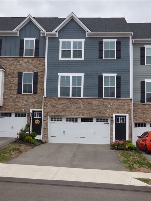305 Spruce Ln, Canonsburg, PA, 15317-2431 | Card Image