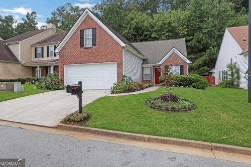 4401 Chestnut Lake Ave, Stonecrest, GA, 30038-4547 | Card Image