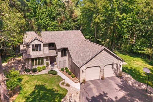 3811 N Valley Dr, Wisconsin Rapids, WI, 54494-8036 | Card Image