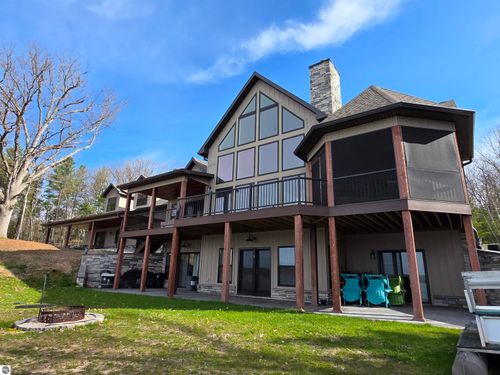 7258 Wild Cherry Ln, Hale, MI, 48739-9500 | Card Image