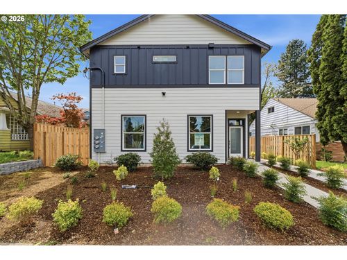 4754 N Vanderbilt St, Portland, OR, 97203 | Card Image