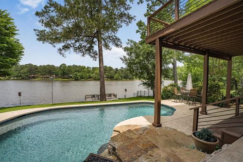 1927 E Lake Dr, Huntsville, TX, 77340 | Card Image