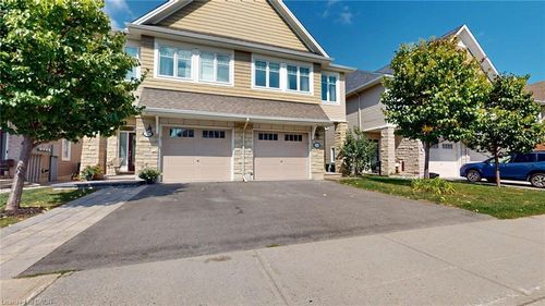 253 Brambling Way, Nepean, ON, K2J0E4 | Card Image