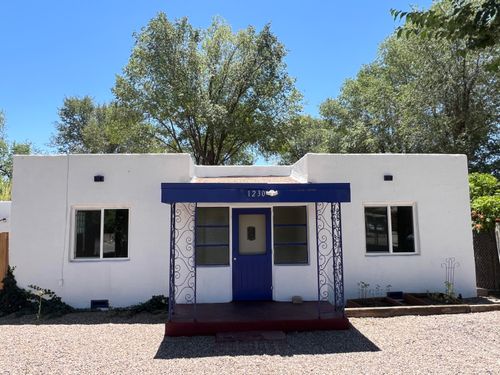 1230 Montrose Pl Sw, Albuquerque, NM, 87105-4040 | Card Image