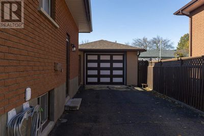 229 Evans St, Home with 4 bedrooms, 2 bathrooms and null parking in Thunder Bay ON | Image 3