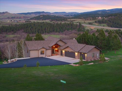 11841 Ridgefield Ct, Spearfish, SD, 57783-4506 | Card Image