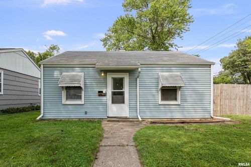 3438 Taylor St, Davenport, IA, 52806-5645 | Card Image