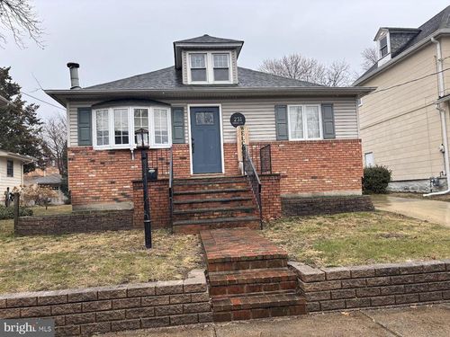 231 Virginia Ave, AUDUBON, NJ, 08106-1537 | Card Image