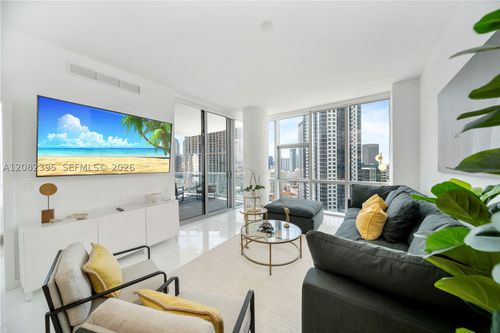 2011-851 Ne 1st Ave, Miami, FL, 33132-1843 | Card Image