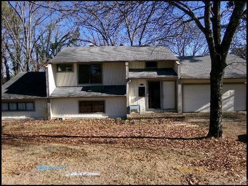 11320 Southridge Dr, Little Rock, AR, 72212-1832 | Card Image