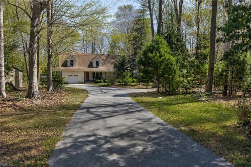 4172 Godwin Blvd, Suffolk, VA, 23434-8102 | Card Image