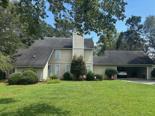 1056 Country Club Cir, Wrens, GA, 30833-3526 | Card Image