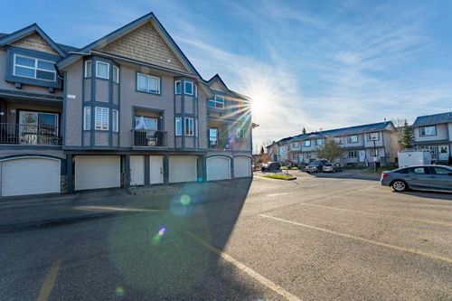121 Eversyde Pt Sw, Calgary, AB, T2Y4X7 | Card Image