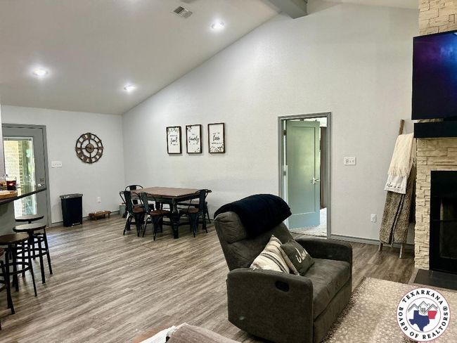 19913 Fm 125 S, House other with 3 bedrooms, 2 bathrooms and null parking in Bivins TX | Image 14