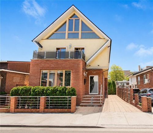 730 Kathleen Place, Brooklyn, NY, 11235 | Card Image