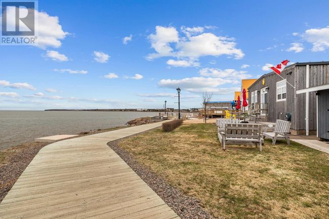 360 Water St, House other with 2 bedrooms, 5 bathrooms and null parking in Summerside PE | Image 47