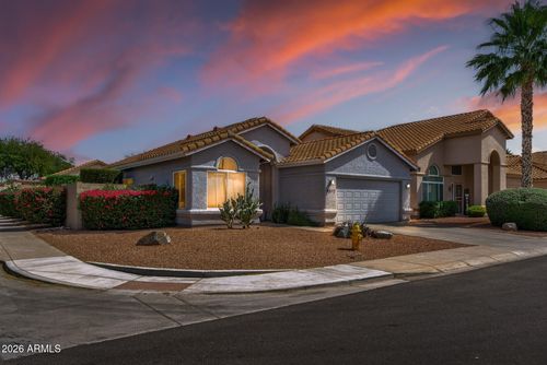 4612 E Michelle Dr, Phoenix, AZ, 85032-9535 | Card Image