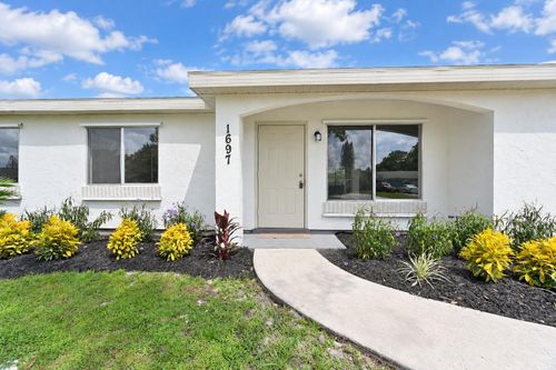 1697 Se Burgundy Ln, Port St Lucie, FL, 34952-4202 | Card Image