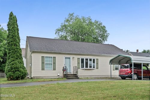 33 Burke St, Mechanicville, NY, 12118-1508 | Card Image