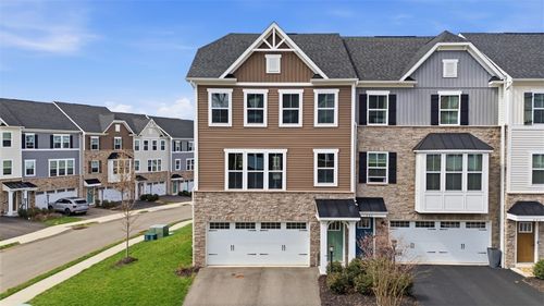 200 Olivia Way, Pittsburgh, PA, 15237-7907 | Card Image