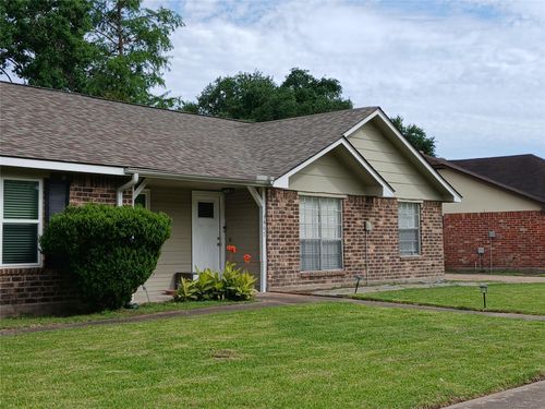 3807 Quiet Place Dr, Houston, TX, 77082-1222 | Card Image