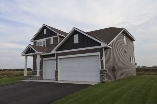 14911 116th Ave N, Osseo, MN, 55369-5799 | Card Image