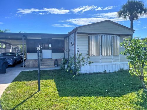 7319 43rd Way N, Riviera Beach, FL, 33404 | Card Image