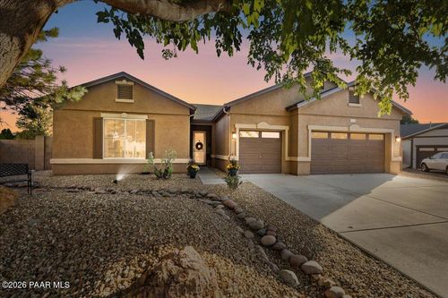 7039 N Clear Sky Ct, Prescott Valley, AZ, 86315-9035 | Card Image