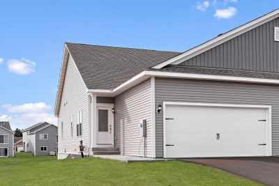 39815 Fallbrook Avenue, Townhouse with 3 bedrooms, 2 bathrooms and null parking in North Branch MN | Image 1